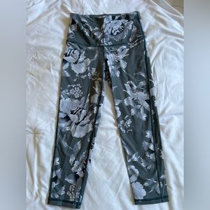 Floral Ankle Leggings